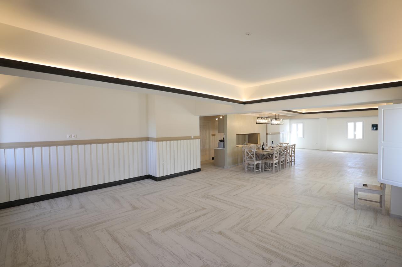 אימרוביגלי Eos Villa מראה חיצוני תמונה